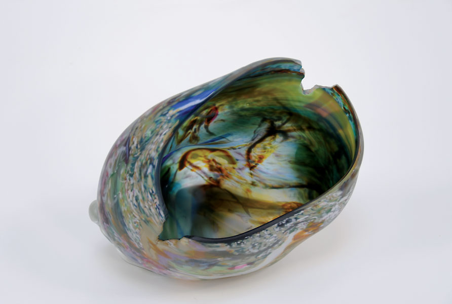 Marty Kaufman "Eroded Form" 25 cm x 29 cm x 23cm Blown Carved Glass